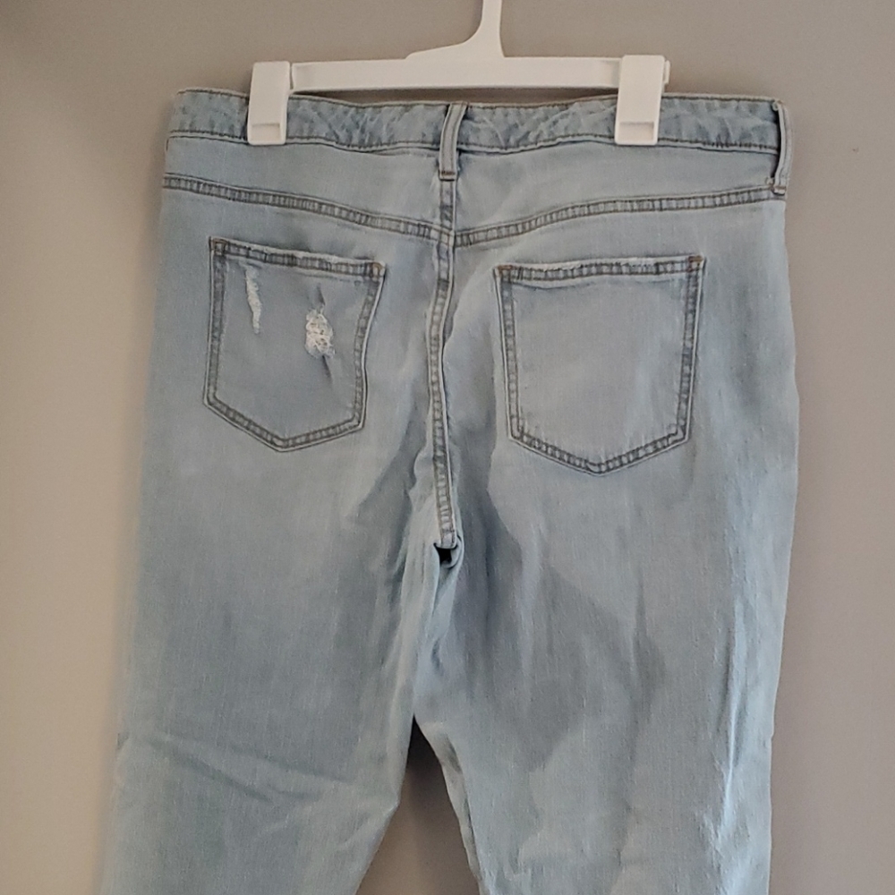 Jeans - Picture 3 of 3